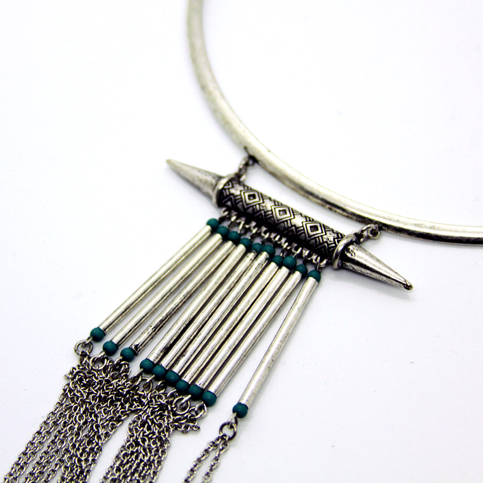 Seducción: Sleek Spike+Chain Fringe Choker. Fashion Jewelry by Nando Medina